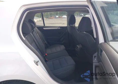 2013 Volkswagen Golf 2.5L 4-Door from USA, damaged, VIN WVWDB7AJXDW000991